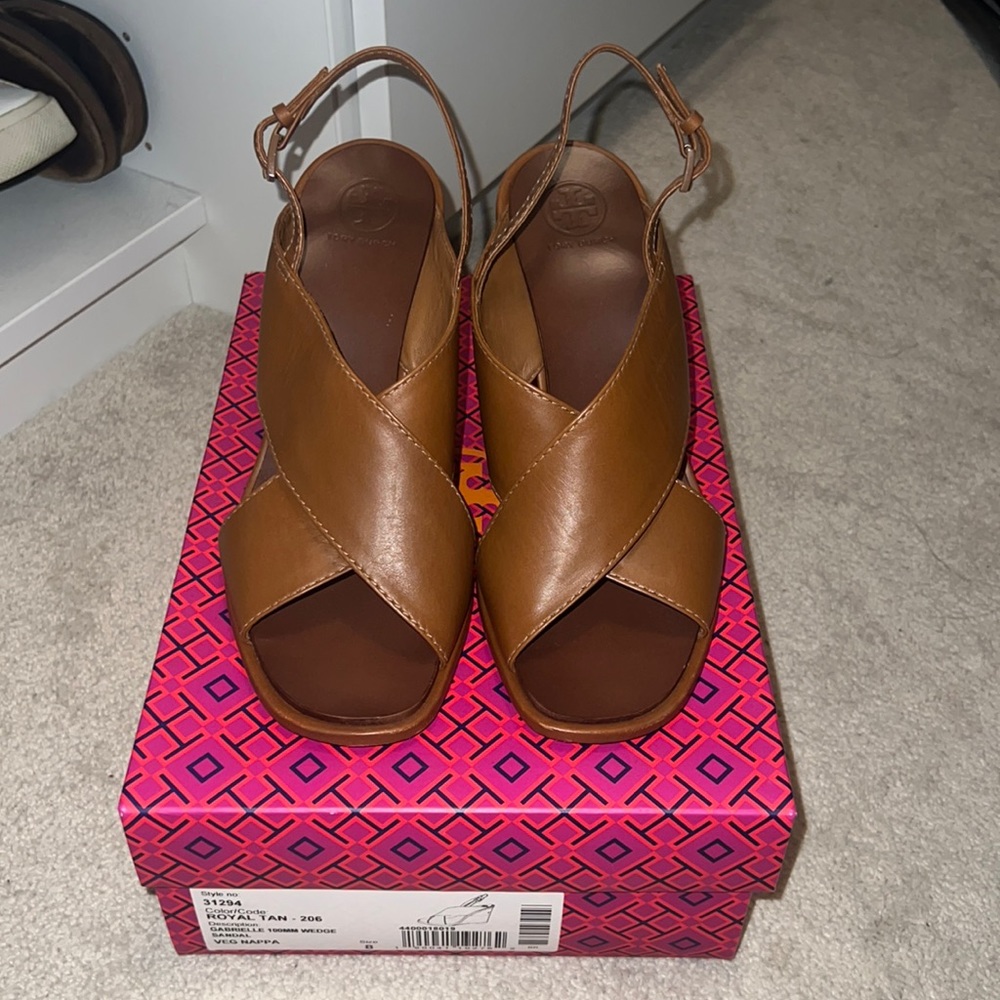 NIB Tory Burch Leather Wedge Sandals size 8